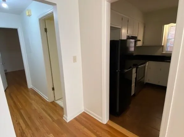 1423 Everett Ave APT 1, Louisville, KY 40204
