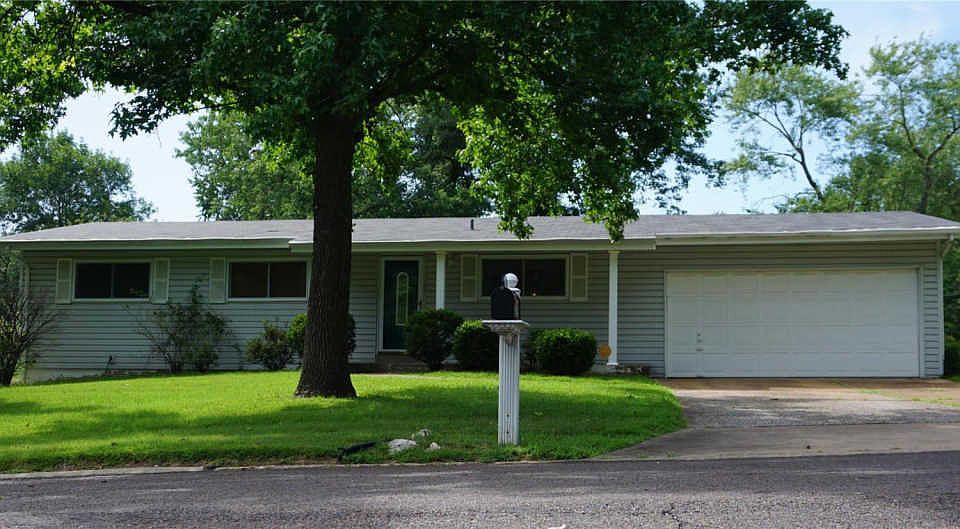 1st image of 4143 Garvey Dr