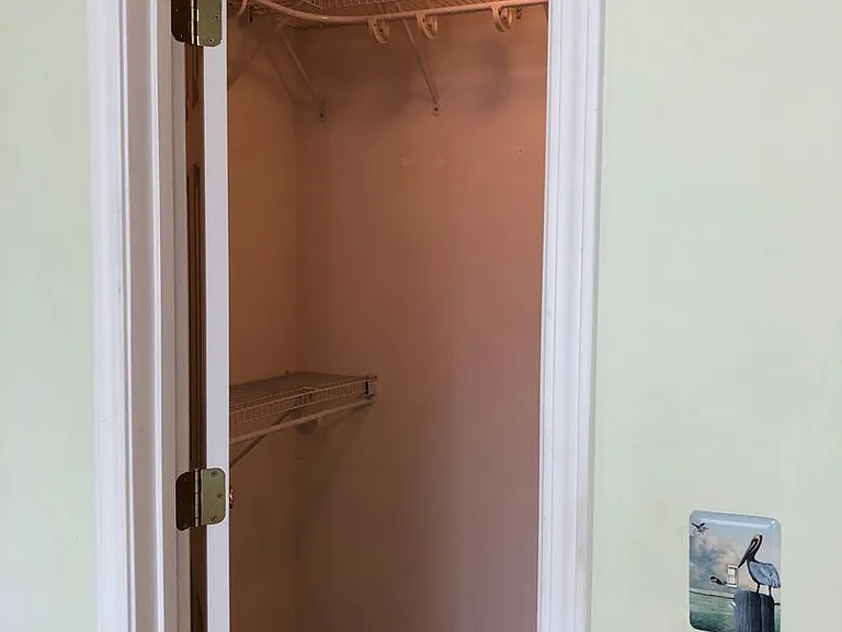 8727 Evangeline Dr — Photo 17