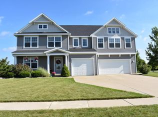 7448 Waterline Dr, Allendale, MI 49401