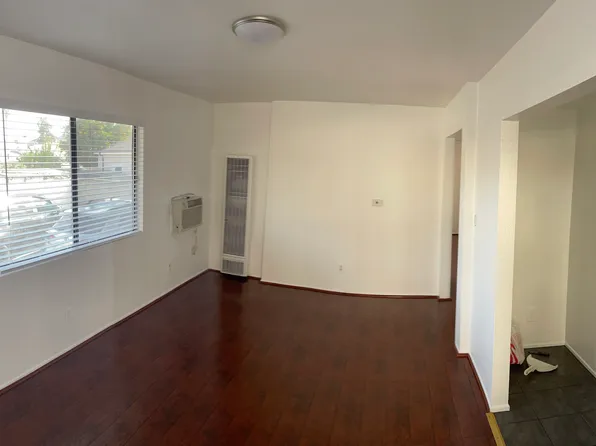5660 Case Ave #B, North Hollywood, CA 91601