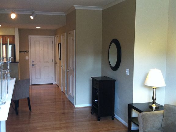 2nd image of 2220 Fairfax Dr APT 202