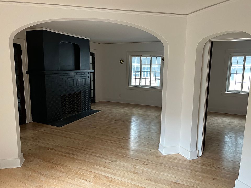 Living room (left) and bedroom 1 (right) from the dining room