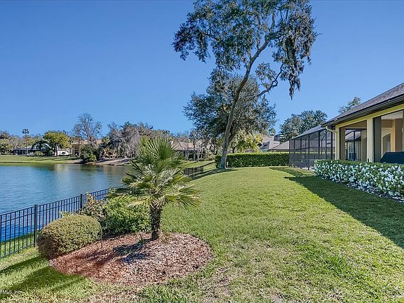 4th image of 13761 SAXON LAKE Drive