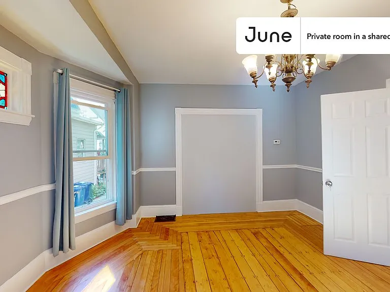 53 Saunders St #B — Photo 4