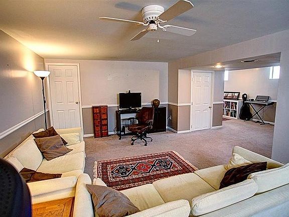 3rd image of 5261 Logan Ave