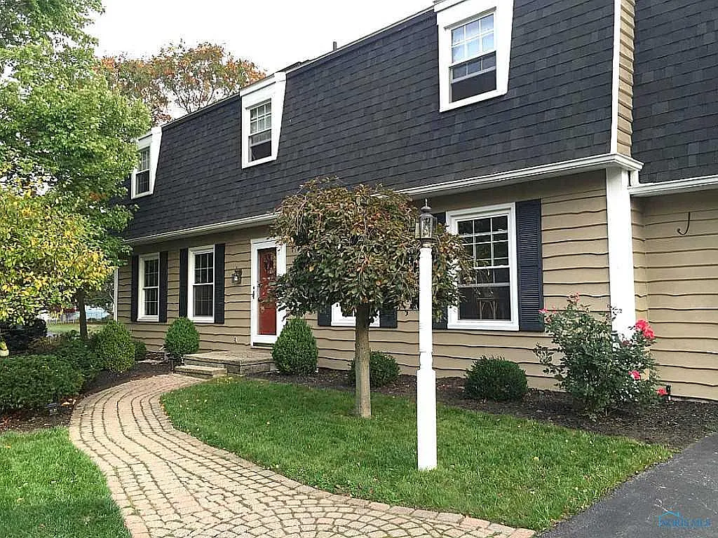 75 Back Bay Rd photo 1