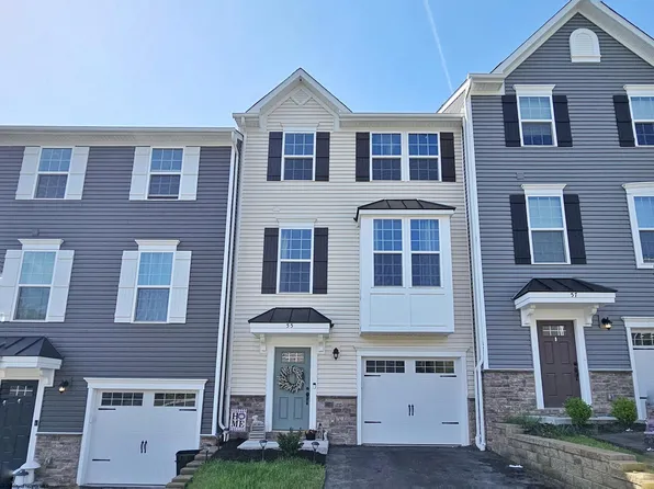 55 Hewstone Ct, Morgantown, WV 26501