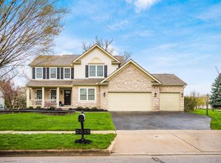 2019 Autumn Wind Dr, Grove City, OH 43123