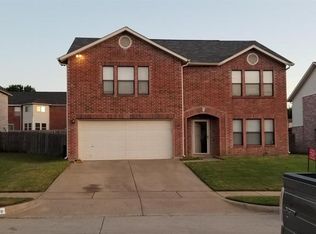 220 Tabor Dr, Arlington, TX 76002