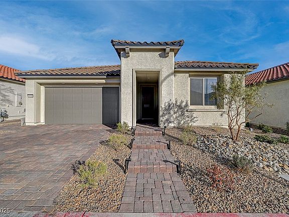 4th image of 6544 Sandero Springs St