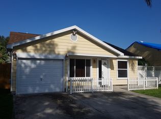 22871 Chrysler Dr, Boca Raton, FL 33428