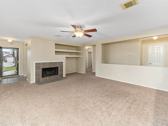 5th image of 7727 Hunters Peak Ln