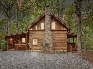 722 Yonah Mountain Rd, Cleveland, GA 30528