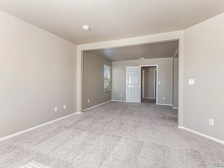 6758 Grainery Rd — Photo 17