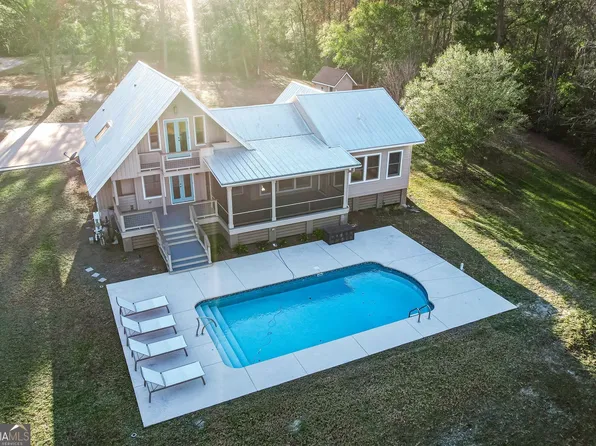 67 Stoney Brook Ln, Woodbine, GA 31569