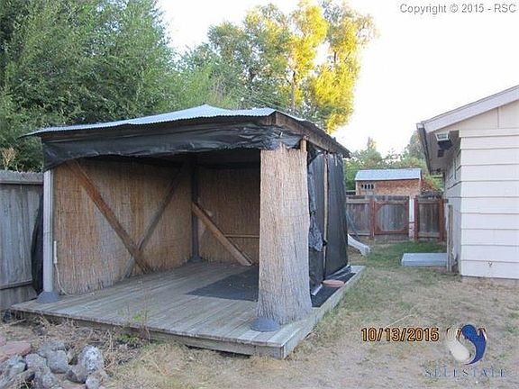 A handy shed for storage and hobbies.