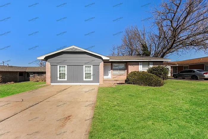 333 W Michael Dr