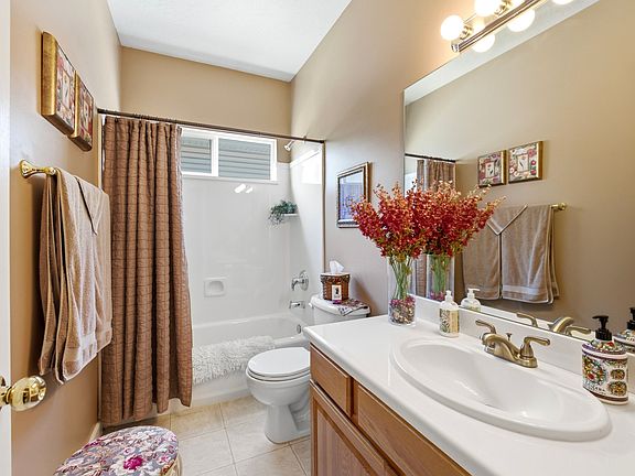 5th image of 1132 Autumn Leaf Ln