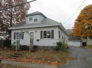 90 High School Ave, Cranston, RI 02910