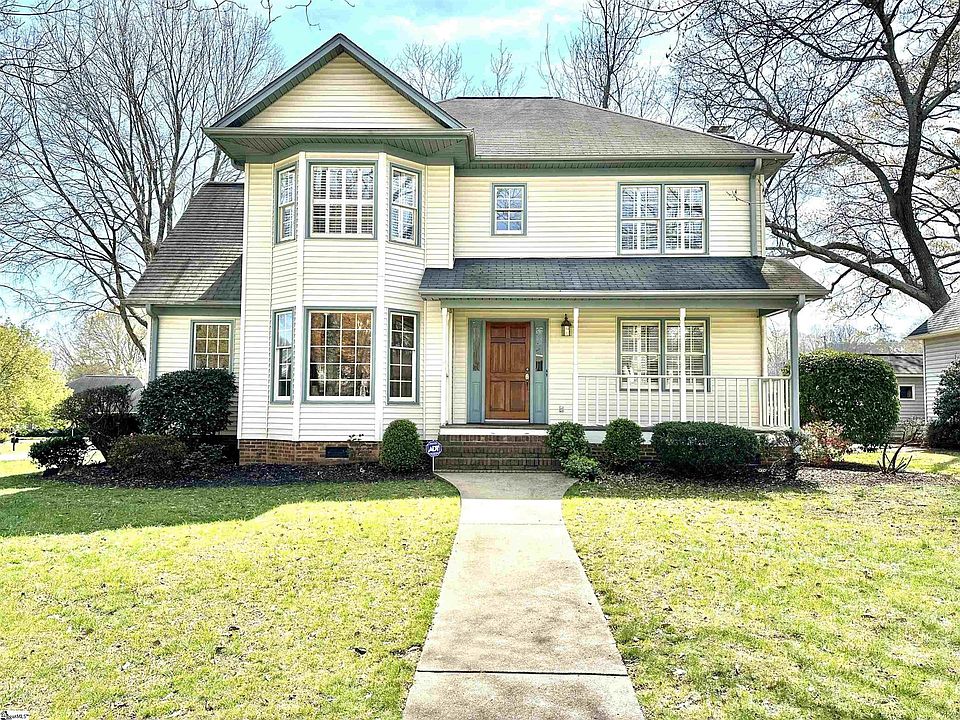 1st image of 408 Bradley Ct
