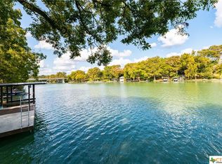 215 Lake Placid Dr, Seguin, TX 78155