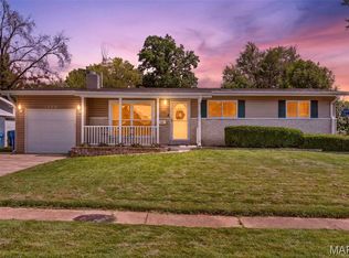 1540 Starling Dr, Florissant, MO 63031