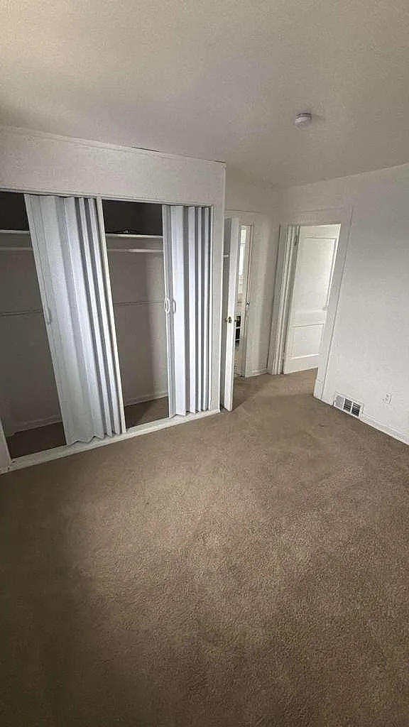 2 bed, 950 sqft, $950 — Photo 4