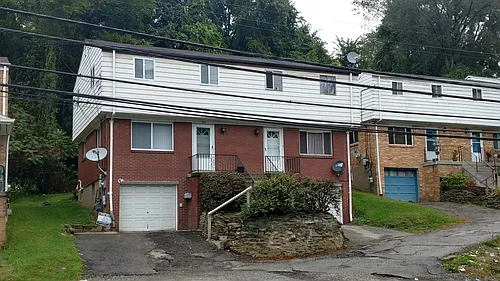 3 Bedroom Townhouse - Penn Hills School District - Available NOW! Photo 1
