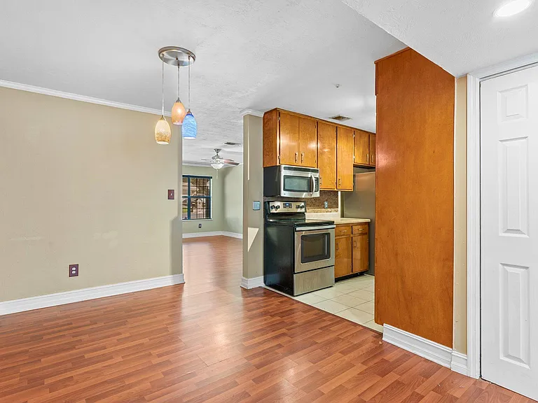 3213 Shimmy Ln — Photo 7