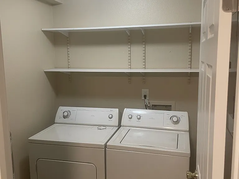 4531 Boardwalk Dr #X — Photo 11