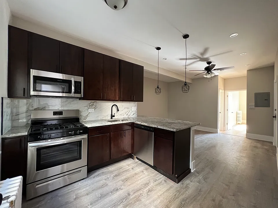 3249-55 N Karlov Ave #3253-2