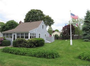 53 Sea Breeze Ave, Niantic, CT 06357