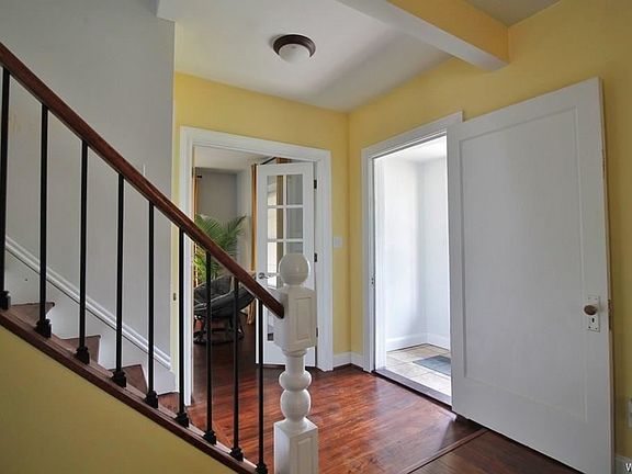 3rd image of 4025 Deveaux St