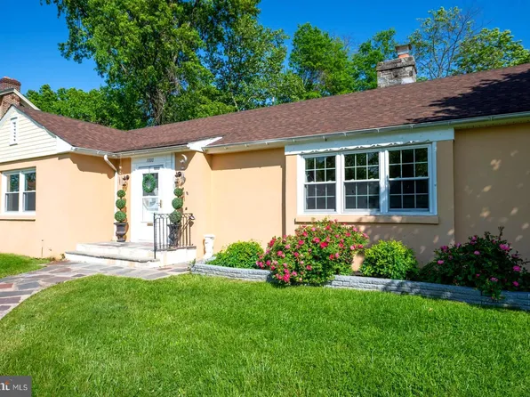 1000 N Evans St, Pottstown, PA 19464