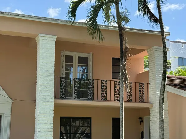35 Phoenetia Ave APT 4, Miami, FL 33134