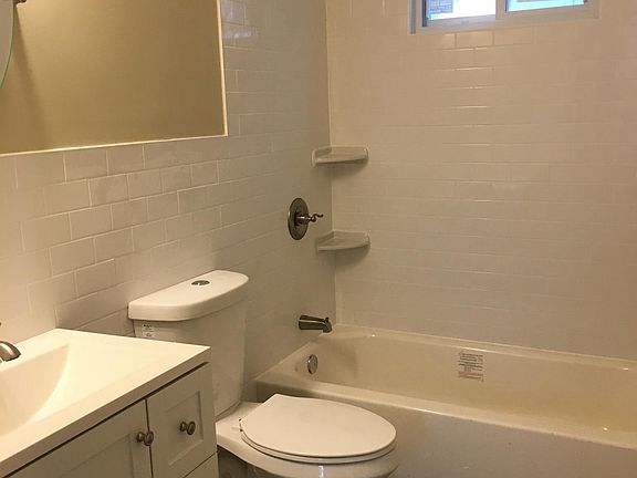 4th image of 89 Johnston Ave #3
