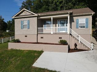 2072 White Wing Rd, Lenoir City, TN 37771