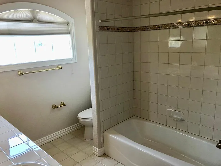 9011 Kittiwake St — Photo 22