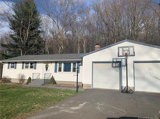 141 Cross Dr, Vernon, CT 06066