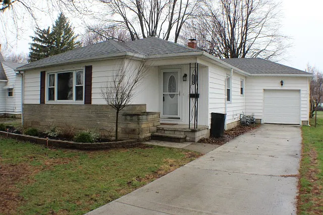 1108 W Sandusky St photo 1