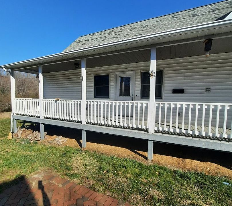 1st image of 105 E Sylva Cir #G-4