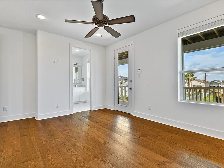4006 Fort Bend Dr — Photo 21