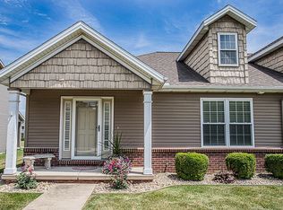 1649 Belclare Rd, Normal, IL 61761