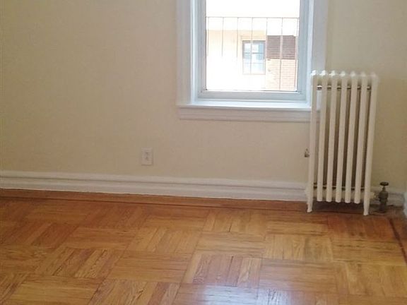 1431 East 2nd St bedroom (1)