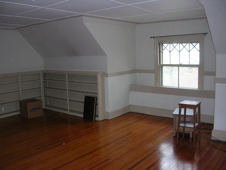 101 Vaughan St #3 — Photo 8