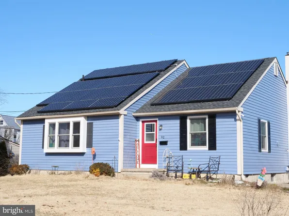 92 Chester Ave, West Berlin, NJ 08091