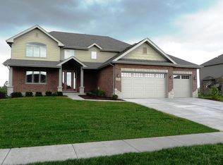 24204 S Sunset Lakes Dr, Manhattan, IL