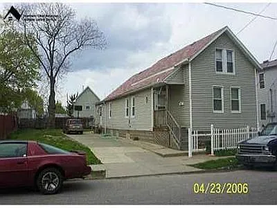 3408 W 49th St photo 1