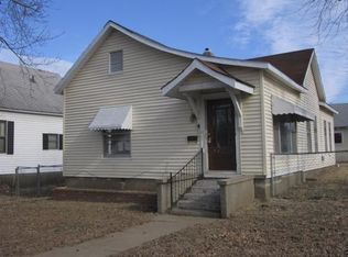 601 3rd St, Monett, MO 65708